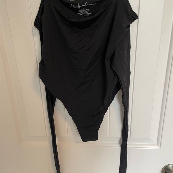 Brand new never worn Four Three Seven one piece size L - Picture 8 of 9